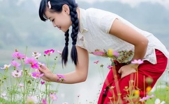 动漫美女被褥漫画